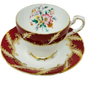 Paragon Tea Cup & Saucer Her Majesty Queen Maroon White Gold Floral Bouquet